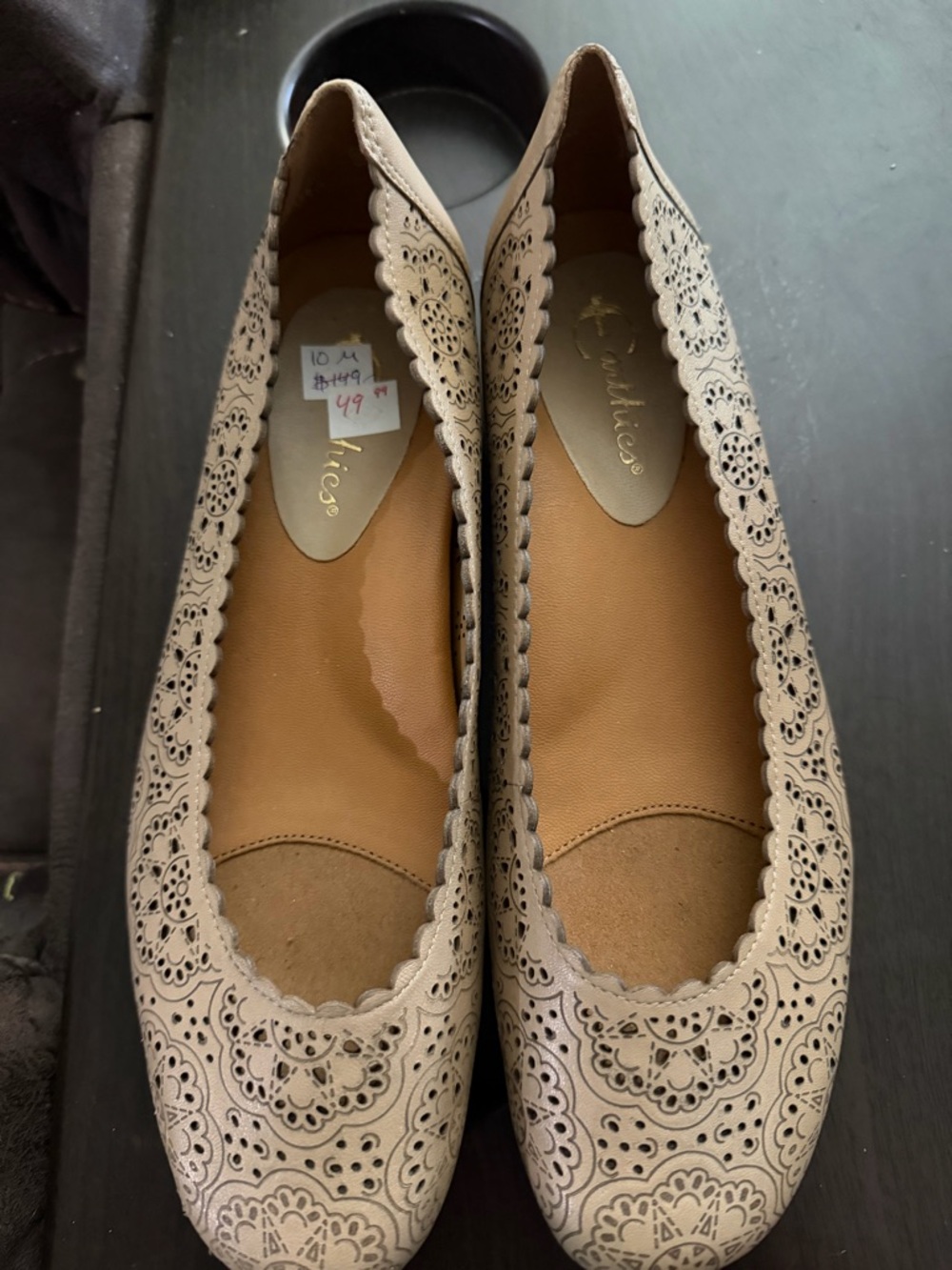 Earthies Taupe Laser-Cut Scalloped Ballet Flats